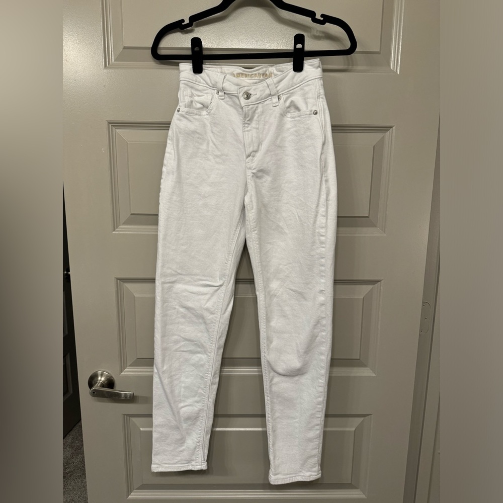 White Strech american eagle jeans